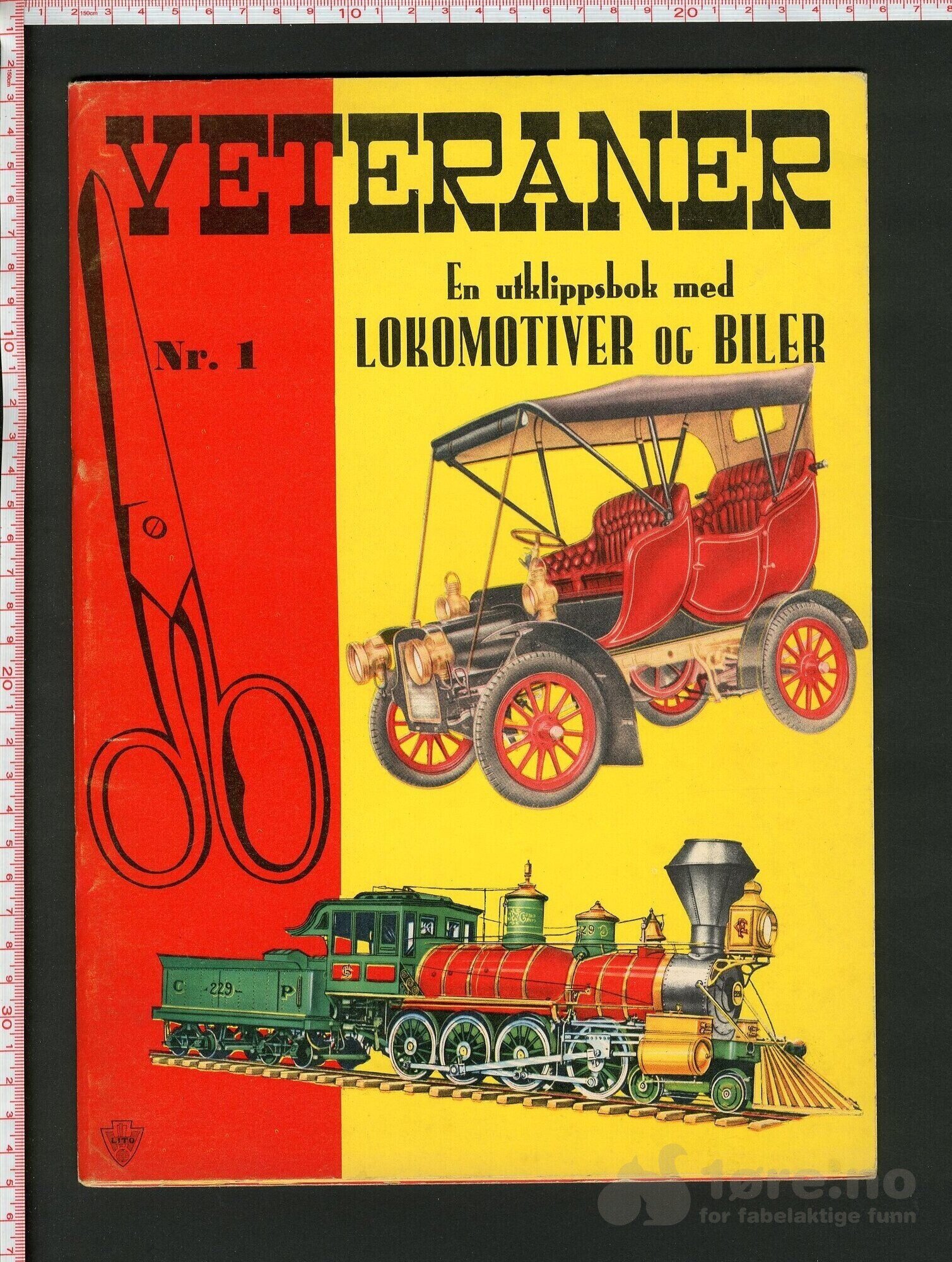 Veteraner nr 1. Et utklippsbok med lokomotiver og biler.