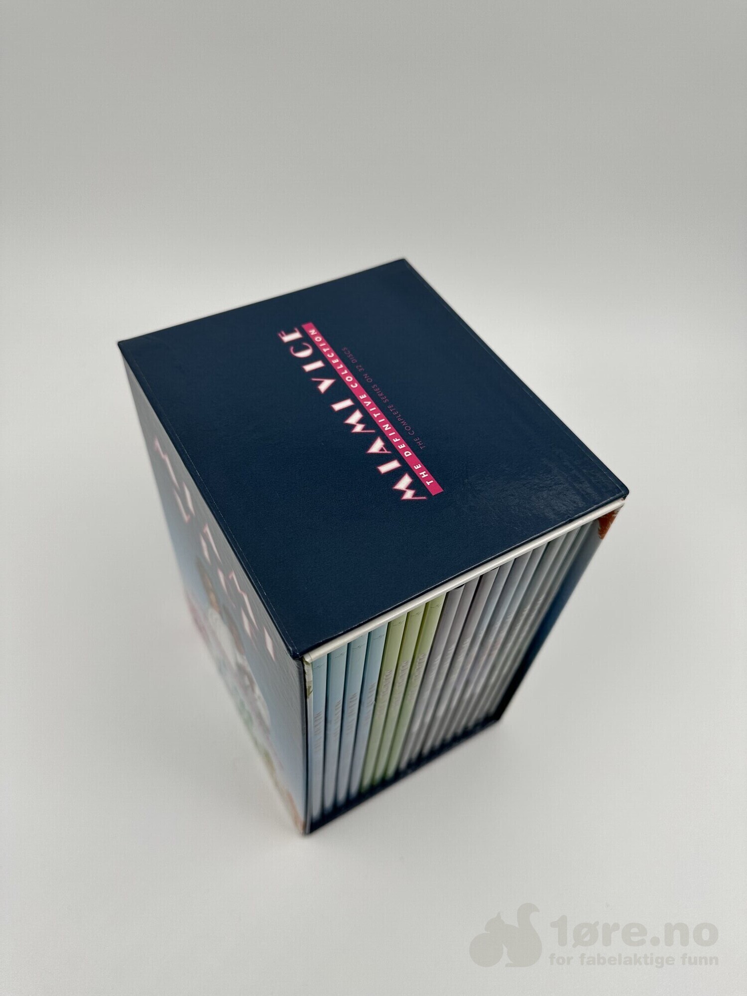 Lott 106 - DVD Miami, bilde 2