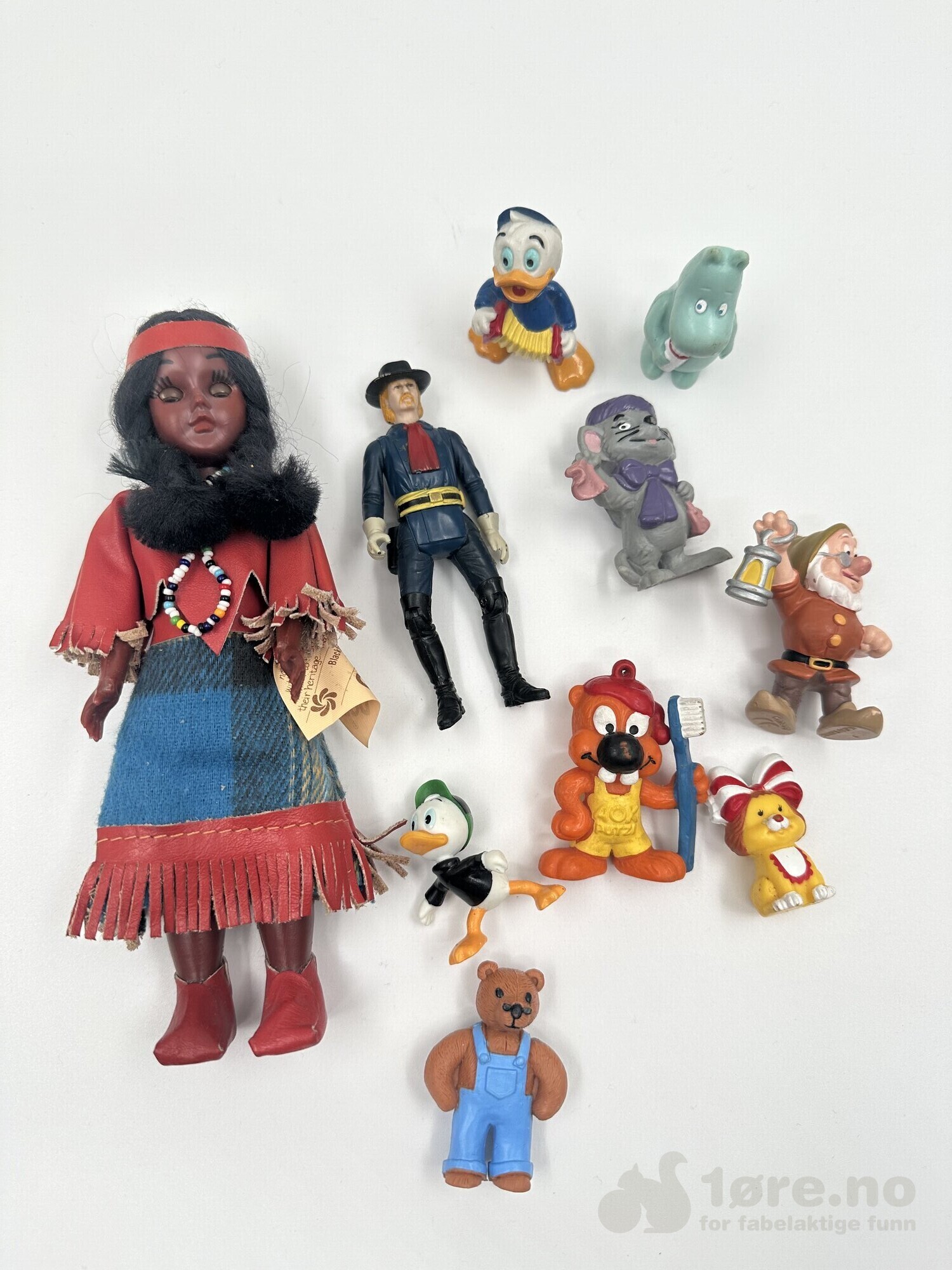 Lot 1 - Lekefigurer, bilde 2