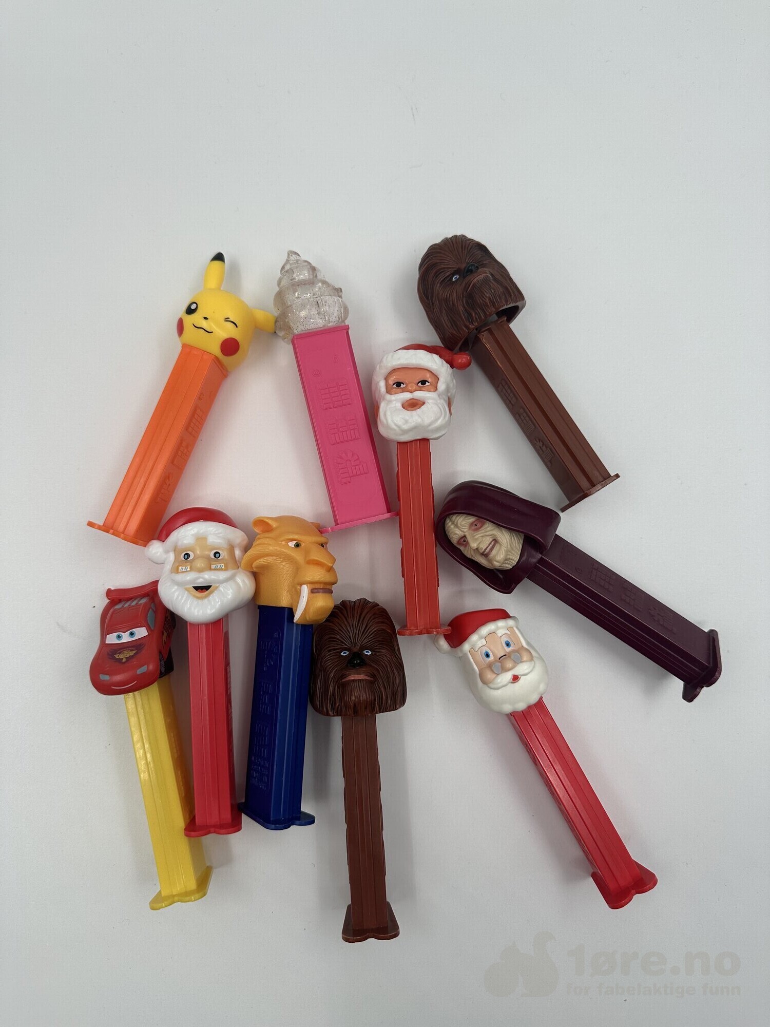 Lot 2 - PEZ figurer