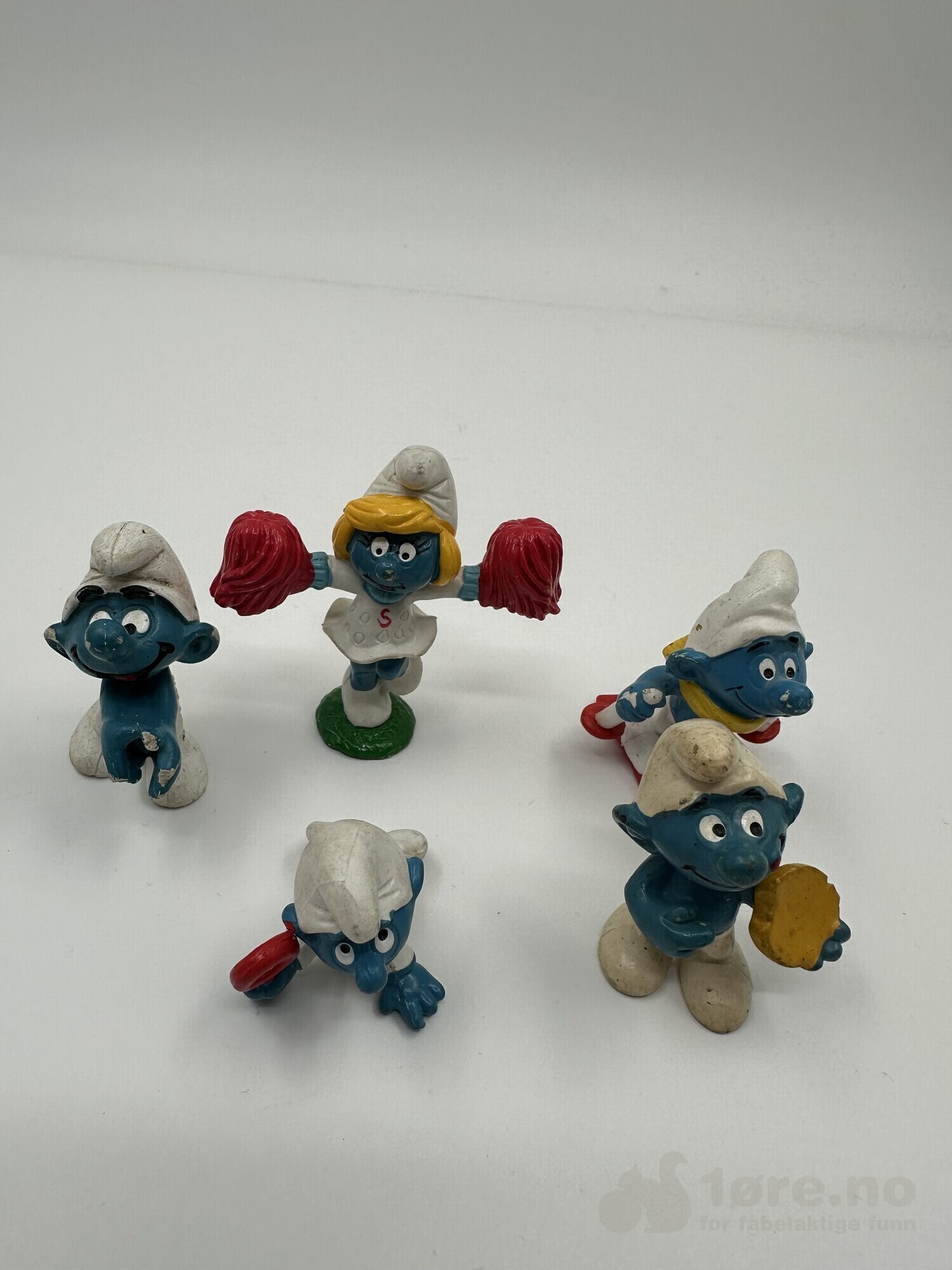 Lot 4 - Smurfer