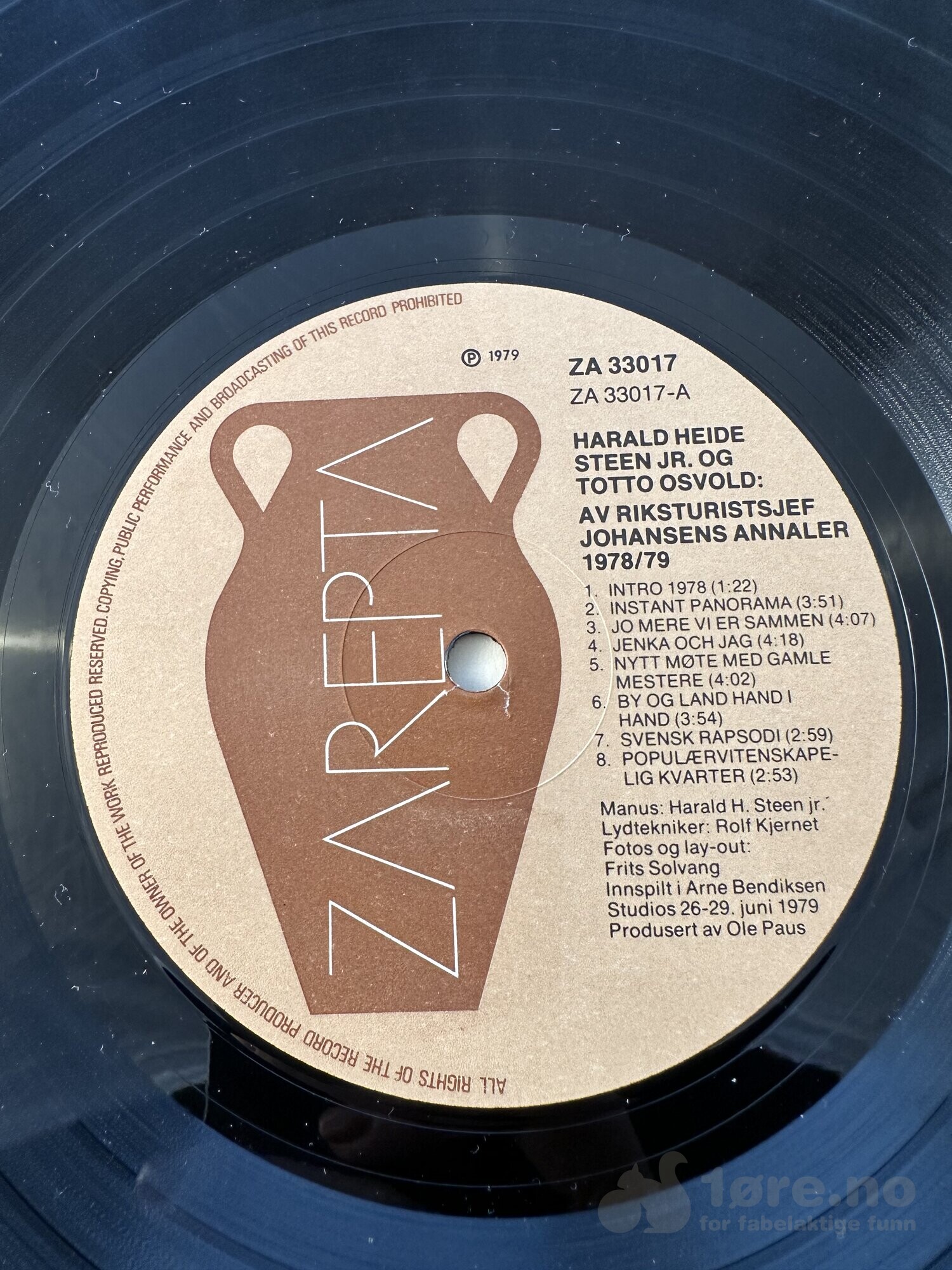 LP - Harald Heide Steen Jr og Totto Osvold - Av riksturistsjef Johansen annaler 1978/79, bilde 3