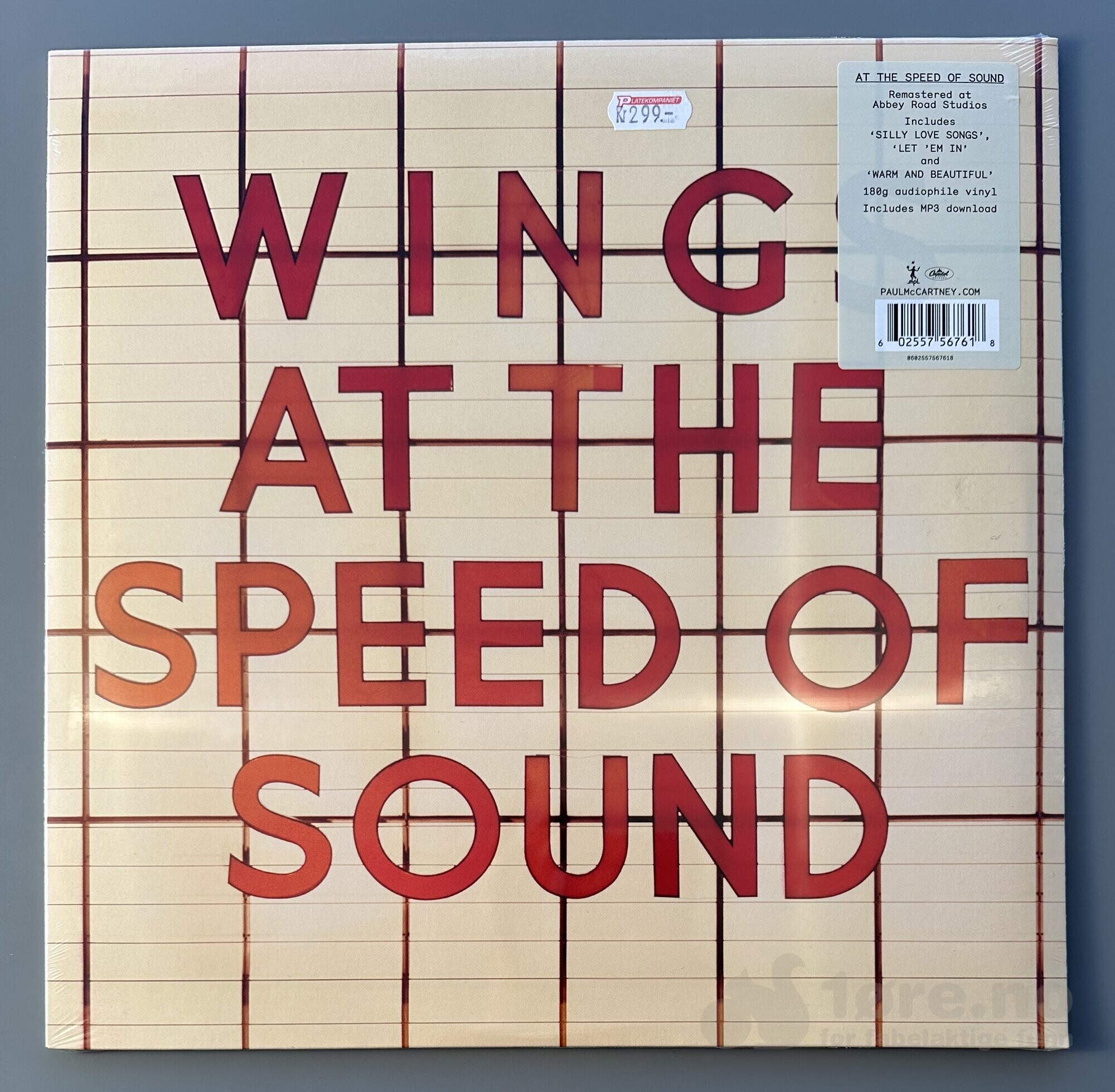 LP - Wings- Wings at The Speed of Sound