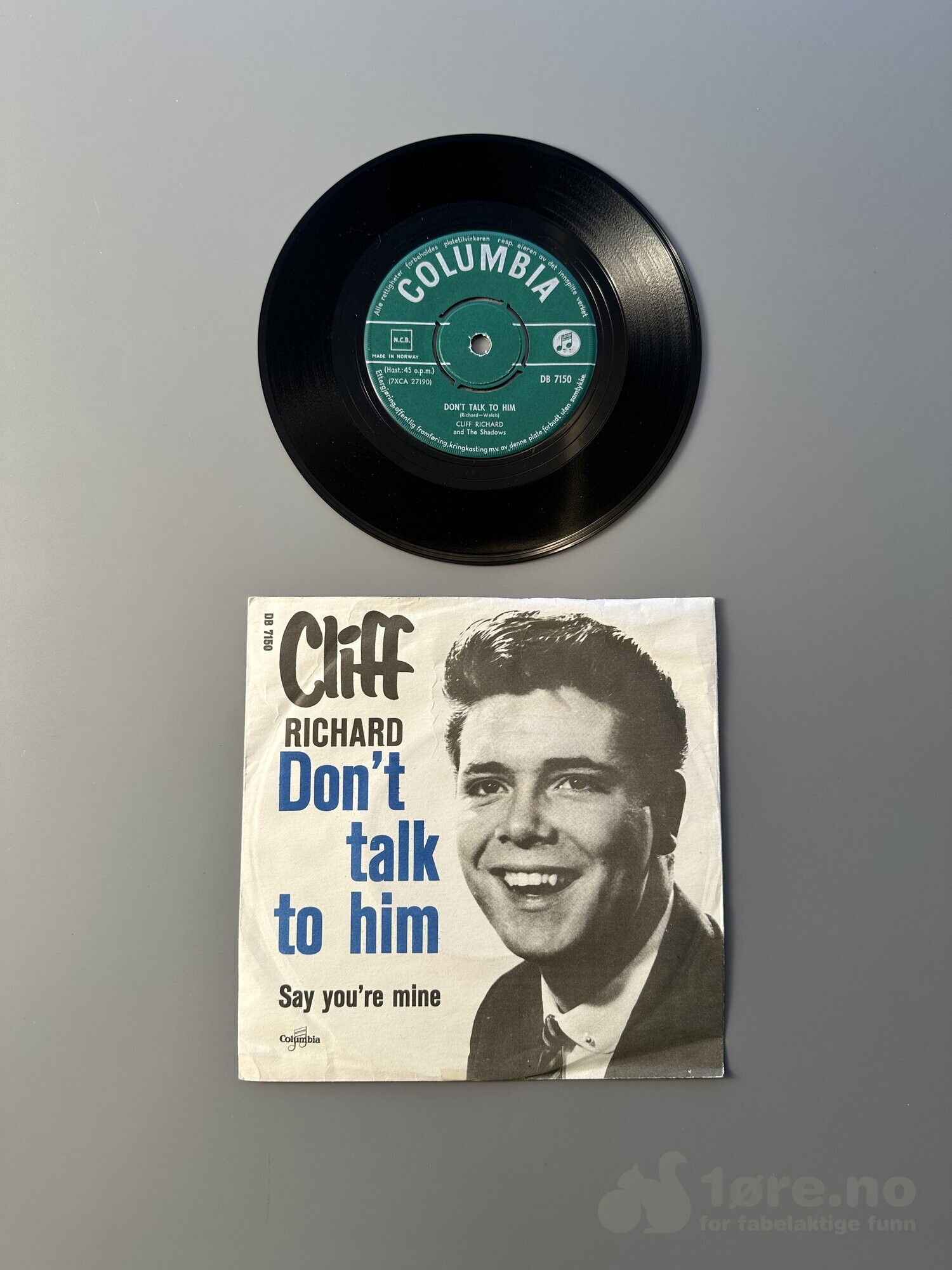 Singel – Cliff Richard – Don’t talk to him, bilde 2
