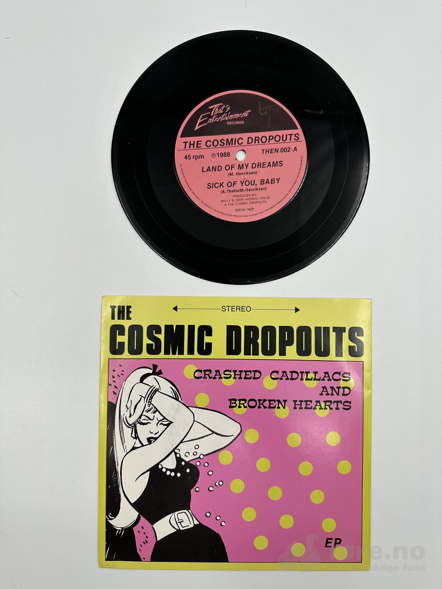 Singel - Cosmic dropouts – Crashed Cadillac, bilde 2