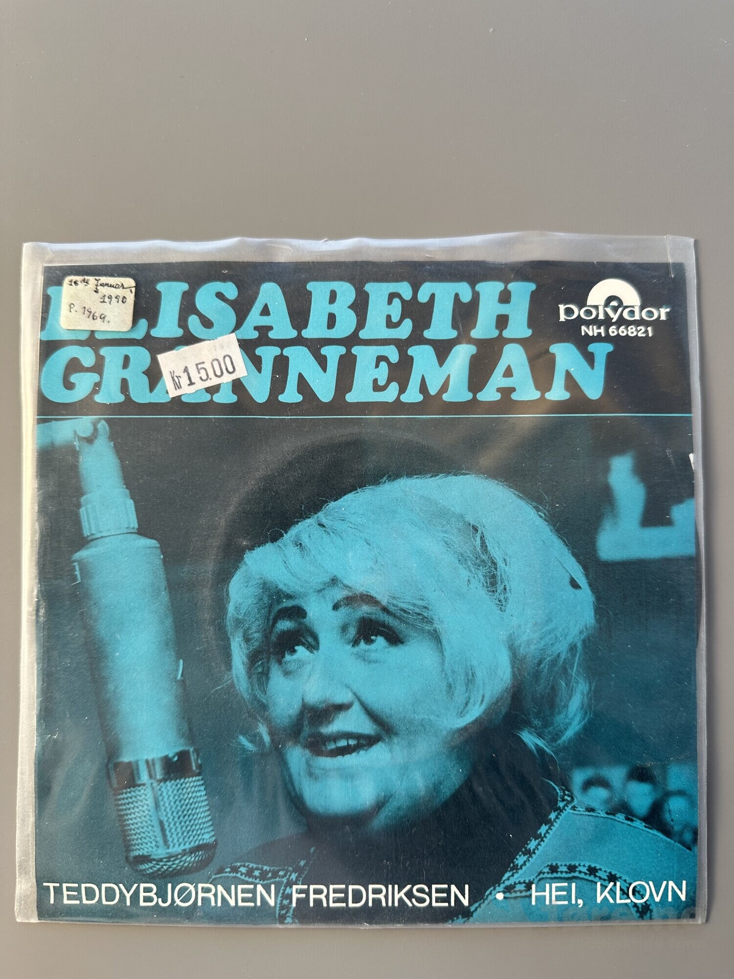 Singel – Elisabeth Granneman – Teddybjørnen Fredriksen