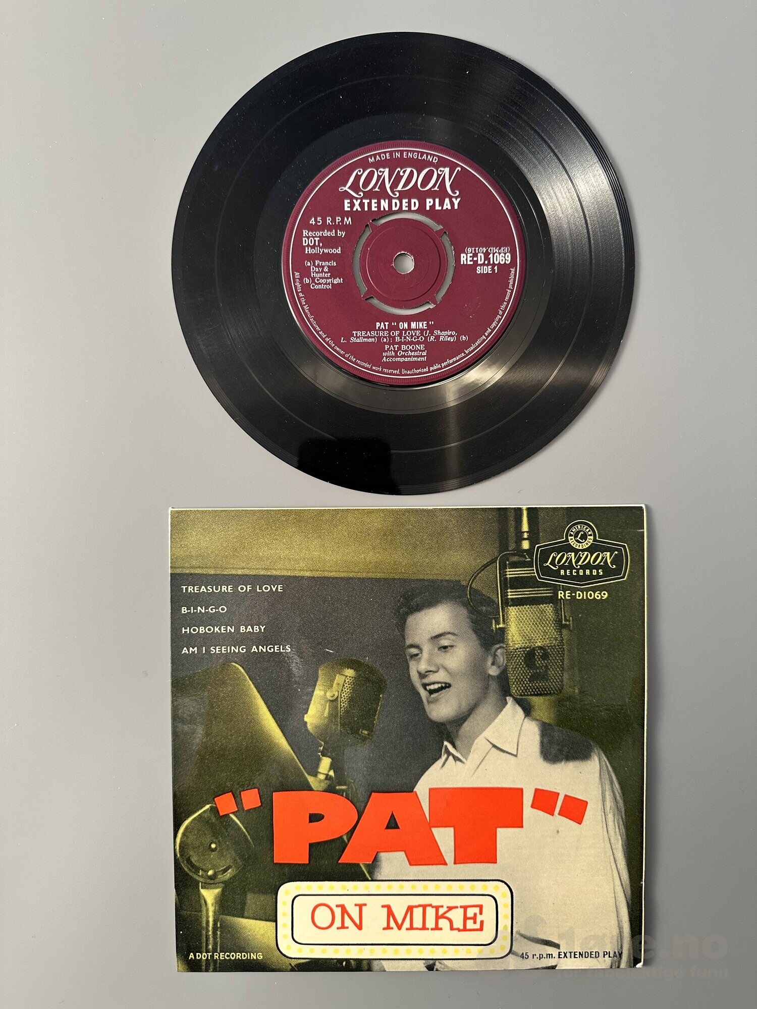 Singel - Pat Boone - Pat on Mike, bilde 2