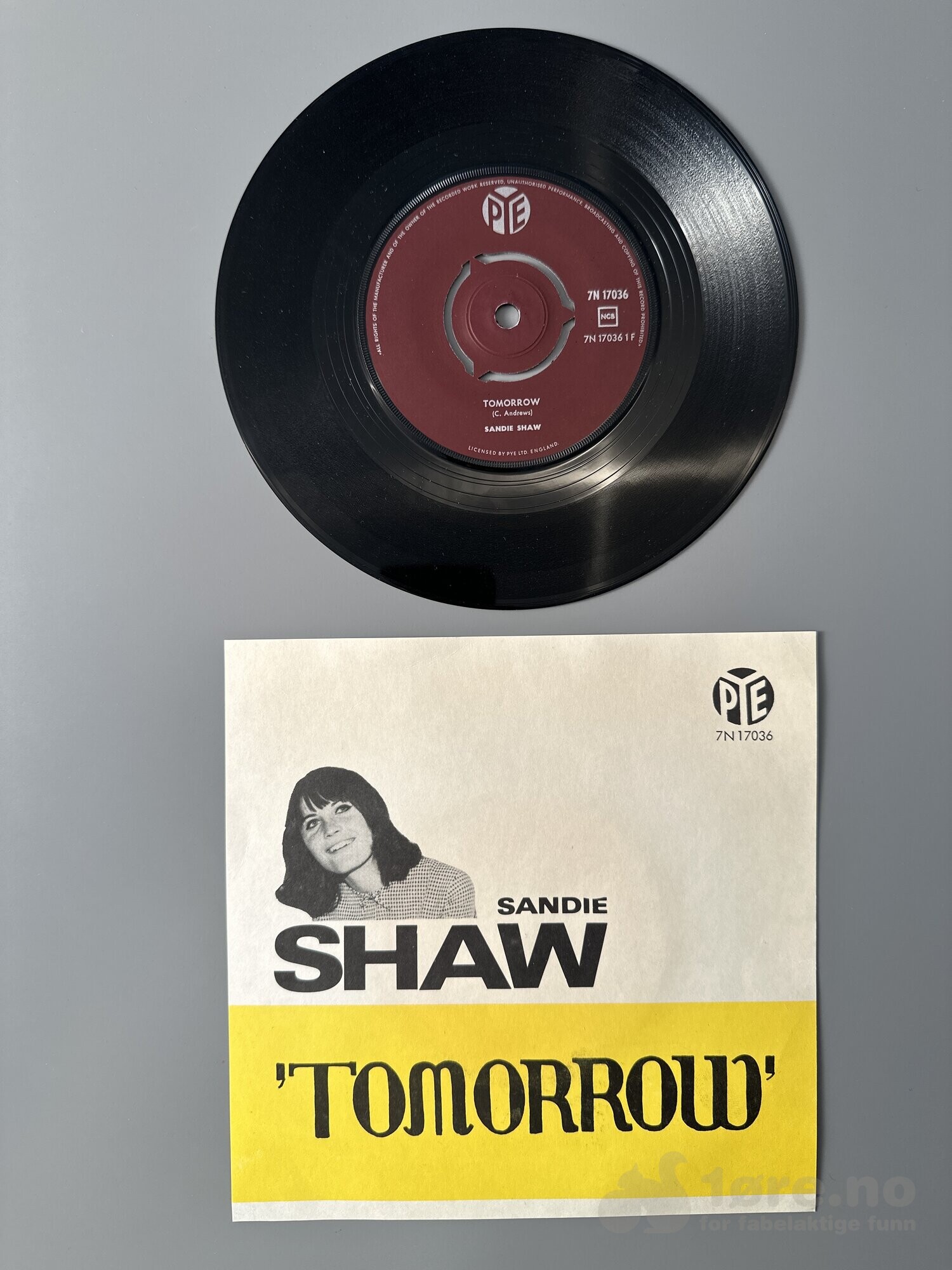 Singel - Sandie Shaw - Tomorrow, bilde 2