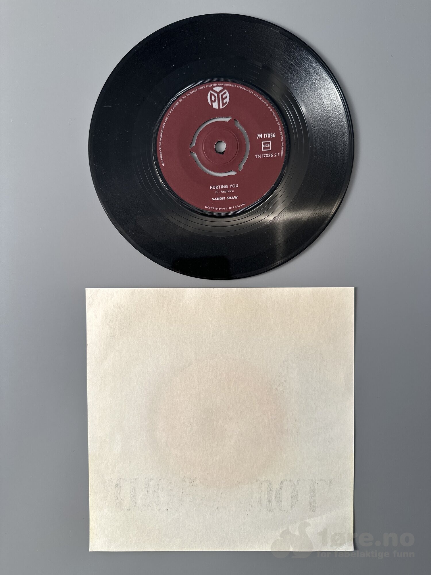Singel - Sandie Shaw - Tomorrow, bilde 3