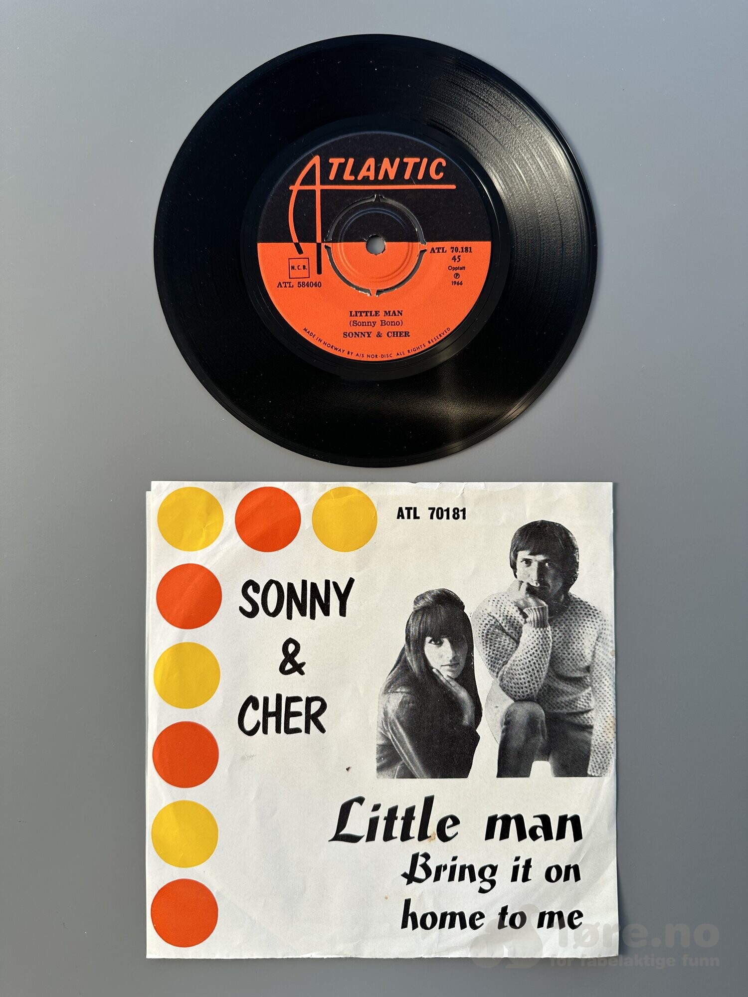 Singel - Sonny & Cher - Little man, bilde 2