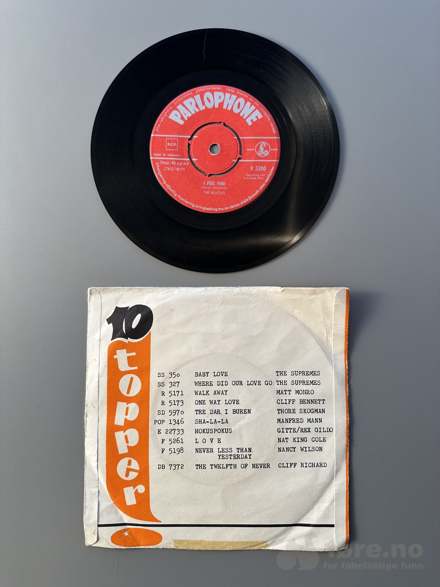 Singel – The Beatles – She’s a woman, bilde 3