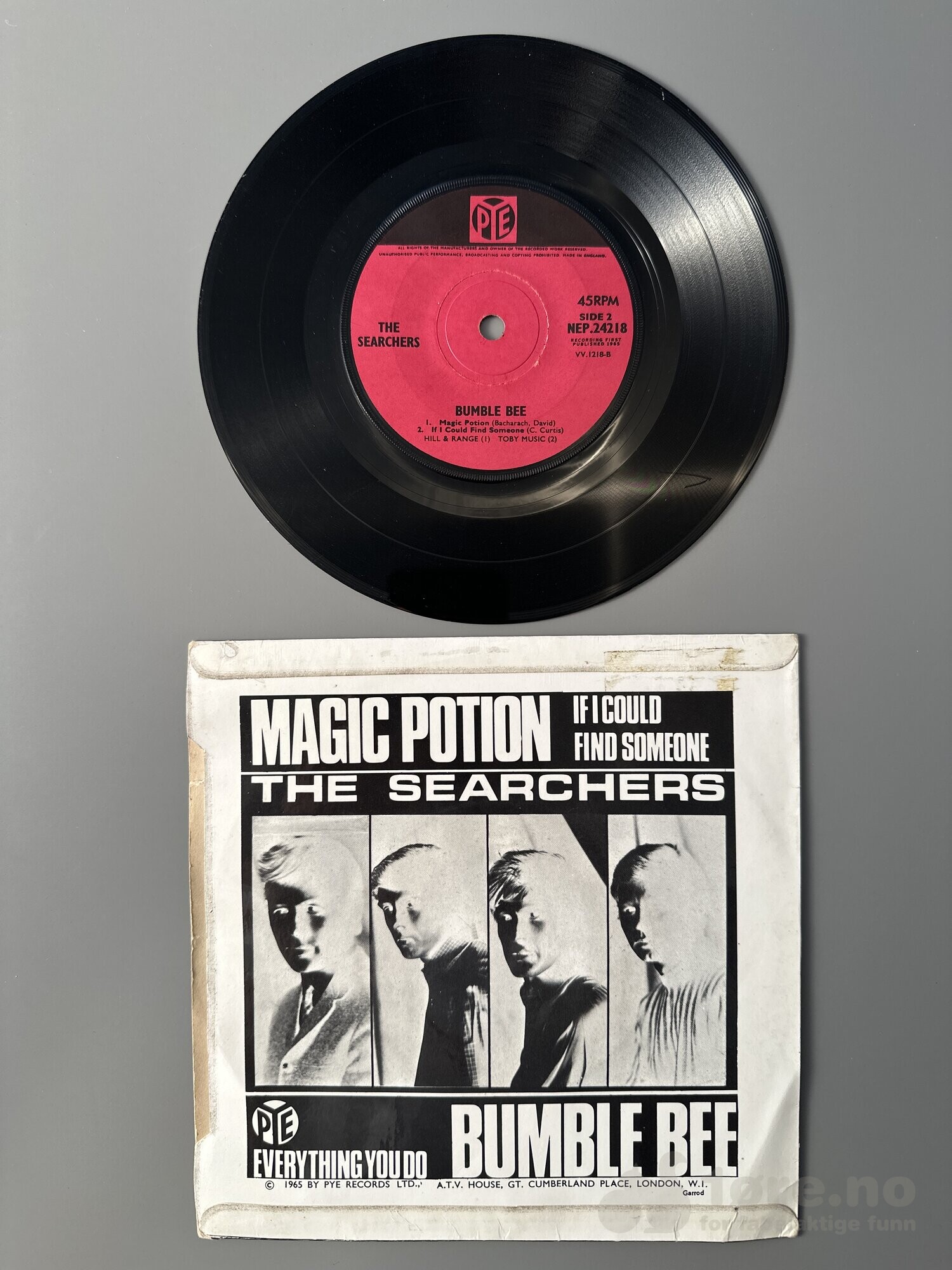Singel - The Searchers - Bumble Bee, bilde 3