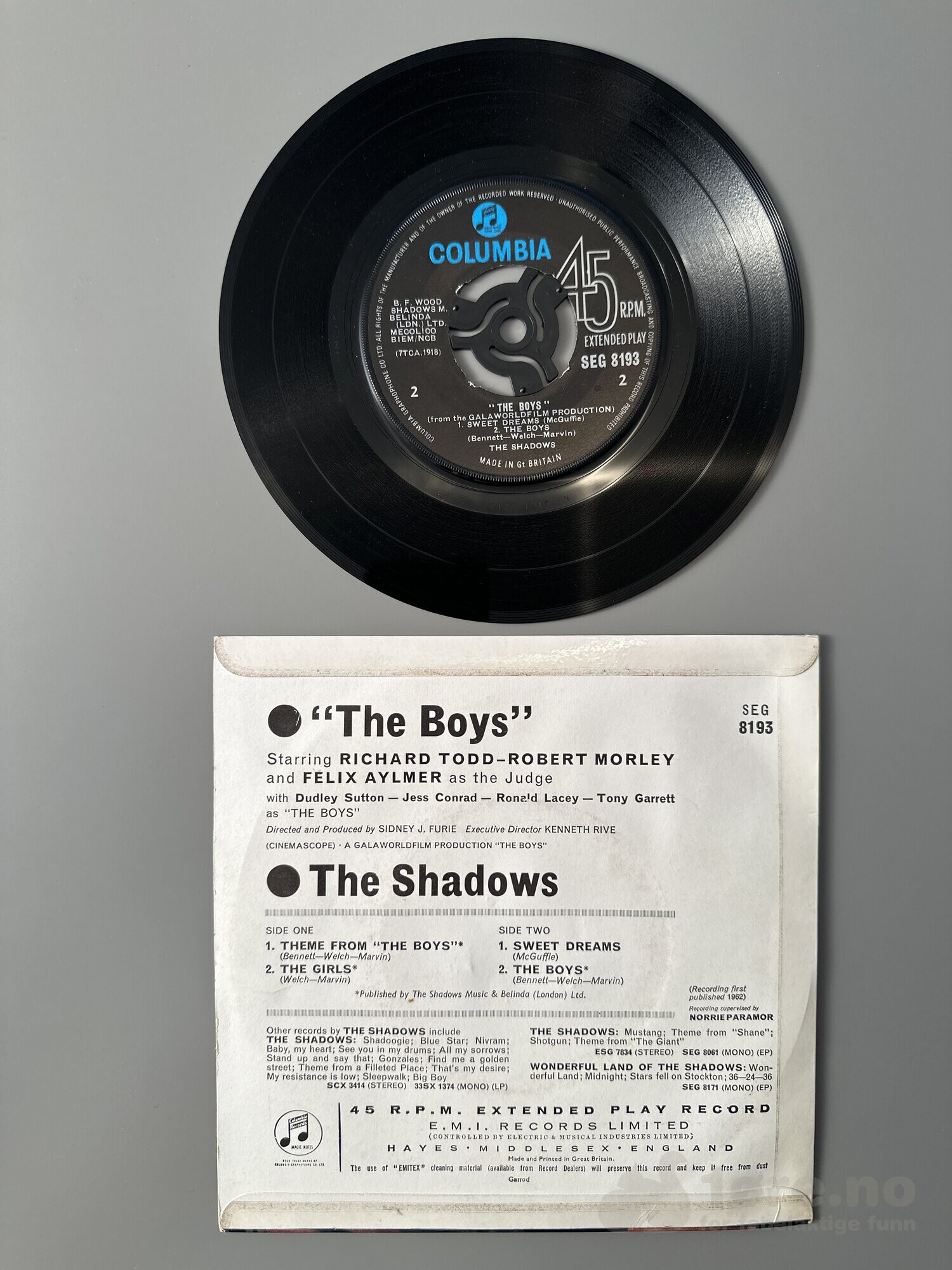 Singel - The Shadows - Theme Music from The Boys, bilde 3