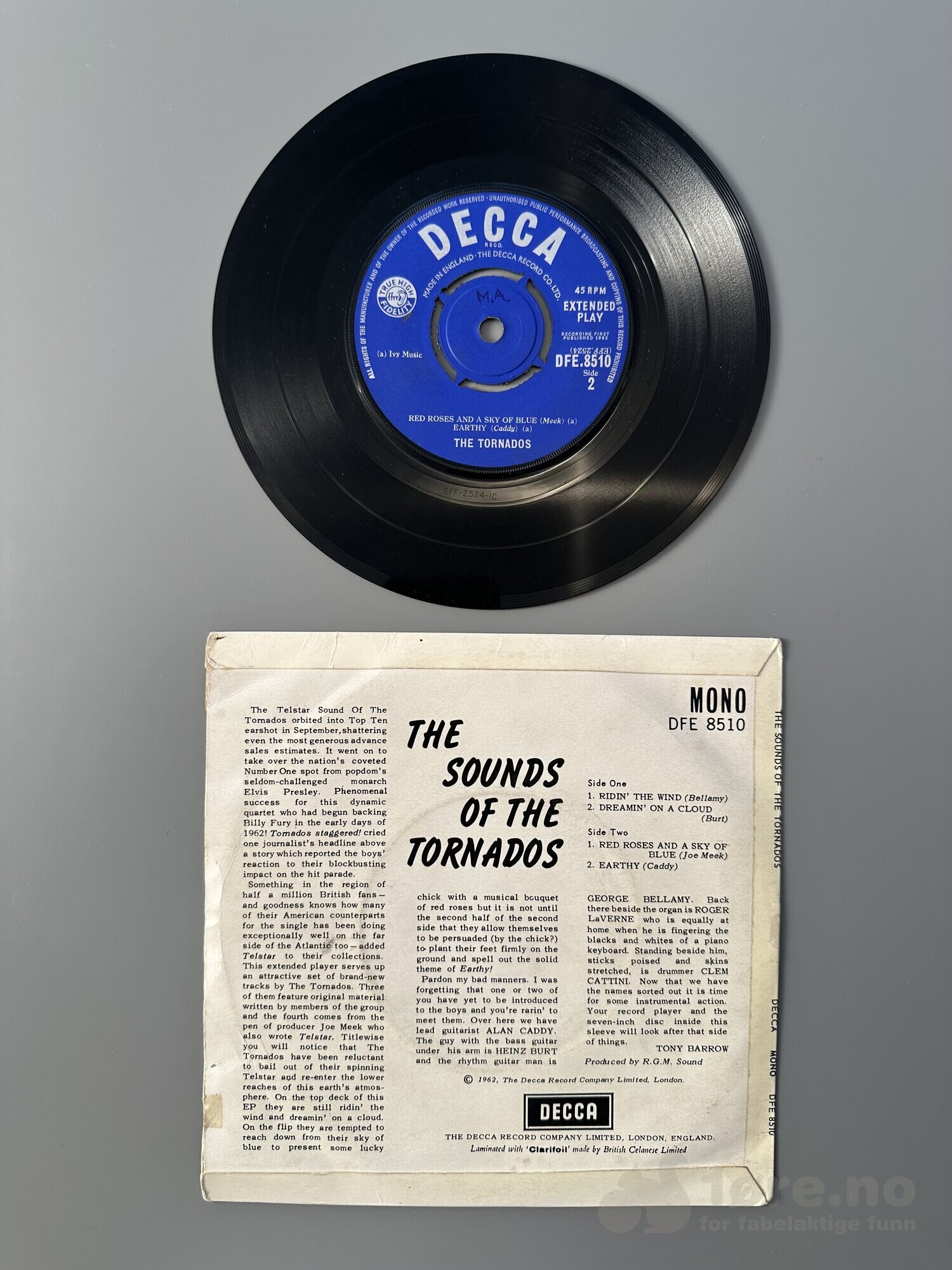Singel - The Tornados - Ridin’ The Wind, bilde 3