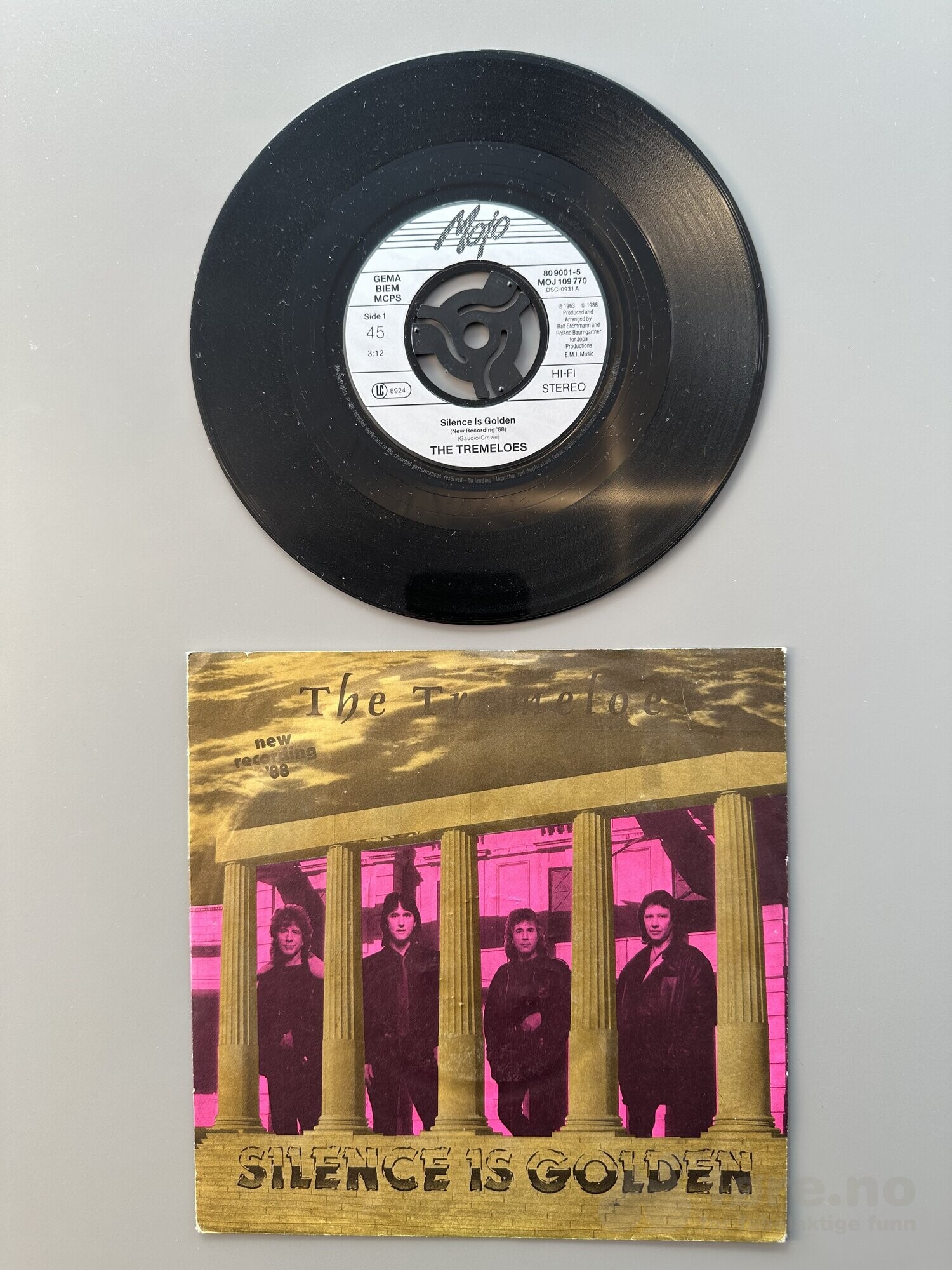 Singel - The Tremeloes - Silence Is Golden (new recording 1988), bilde 2