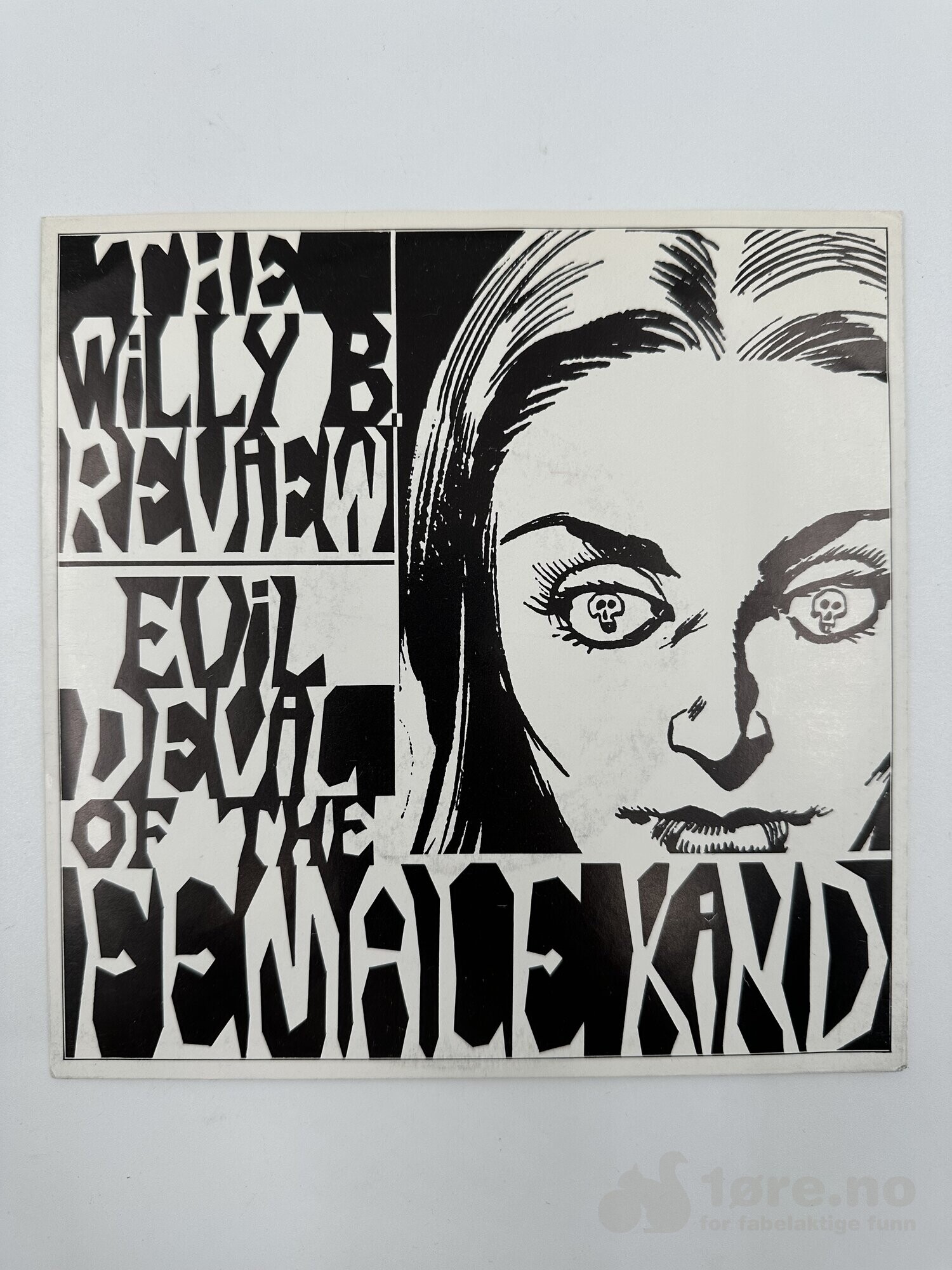 Singel - The Willy B. Review	- Evil devil of the female kind