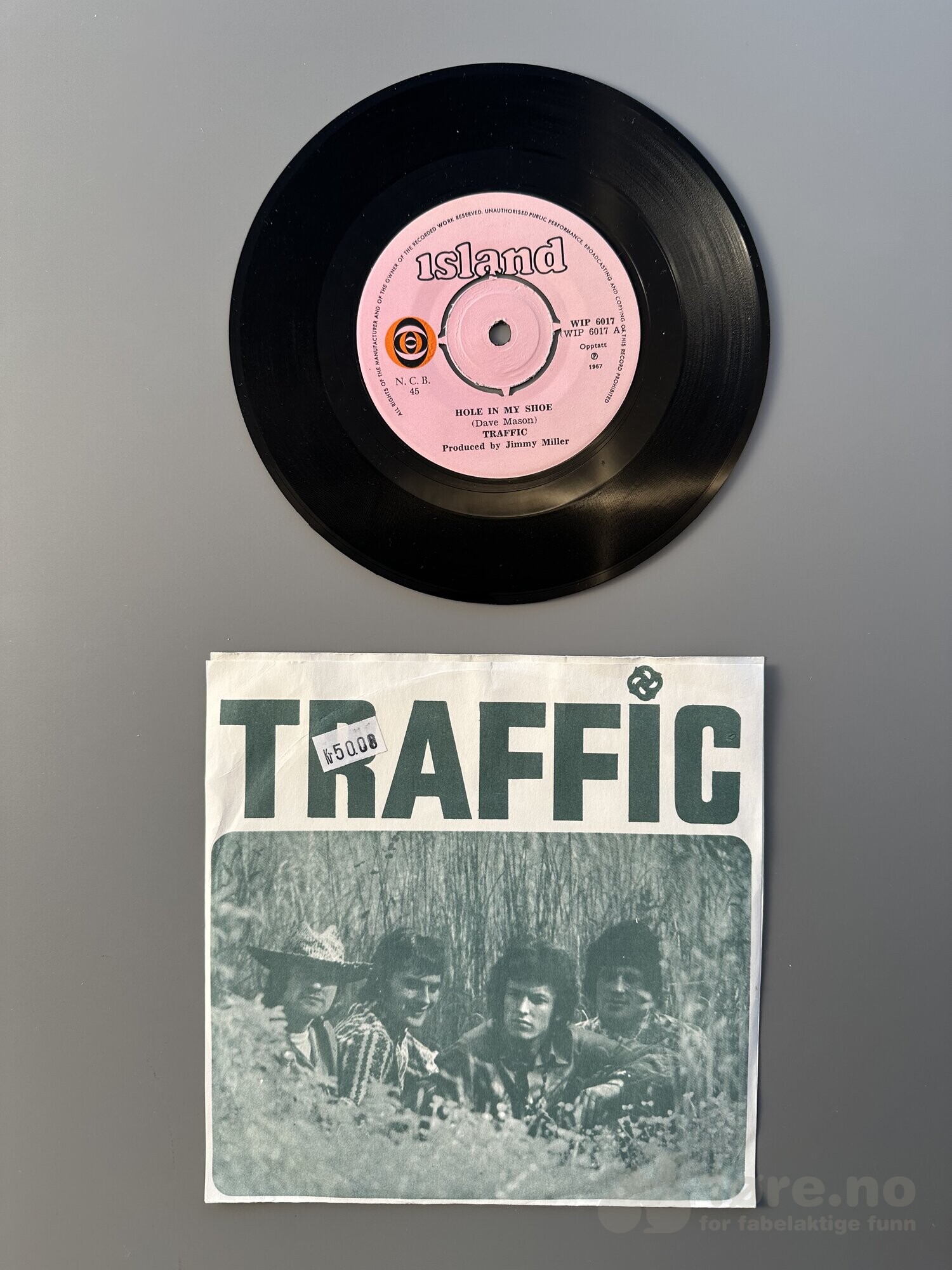 Singel - Traffic - Hole in my shoe, bilde 2