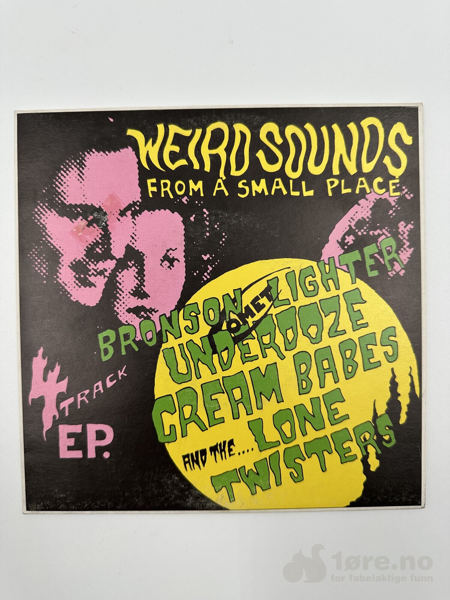 Singel - Weird Sounds from a small place